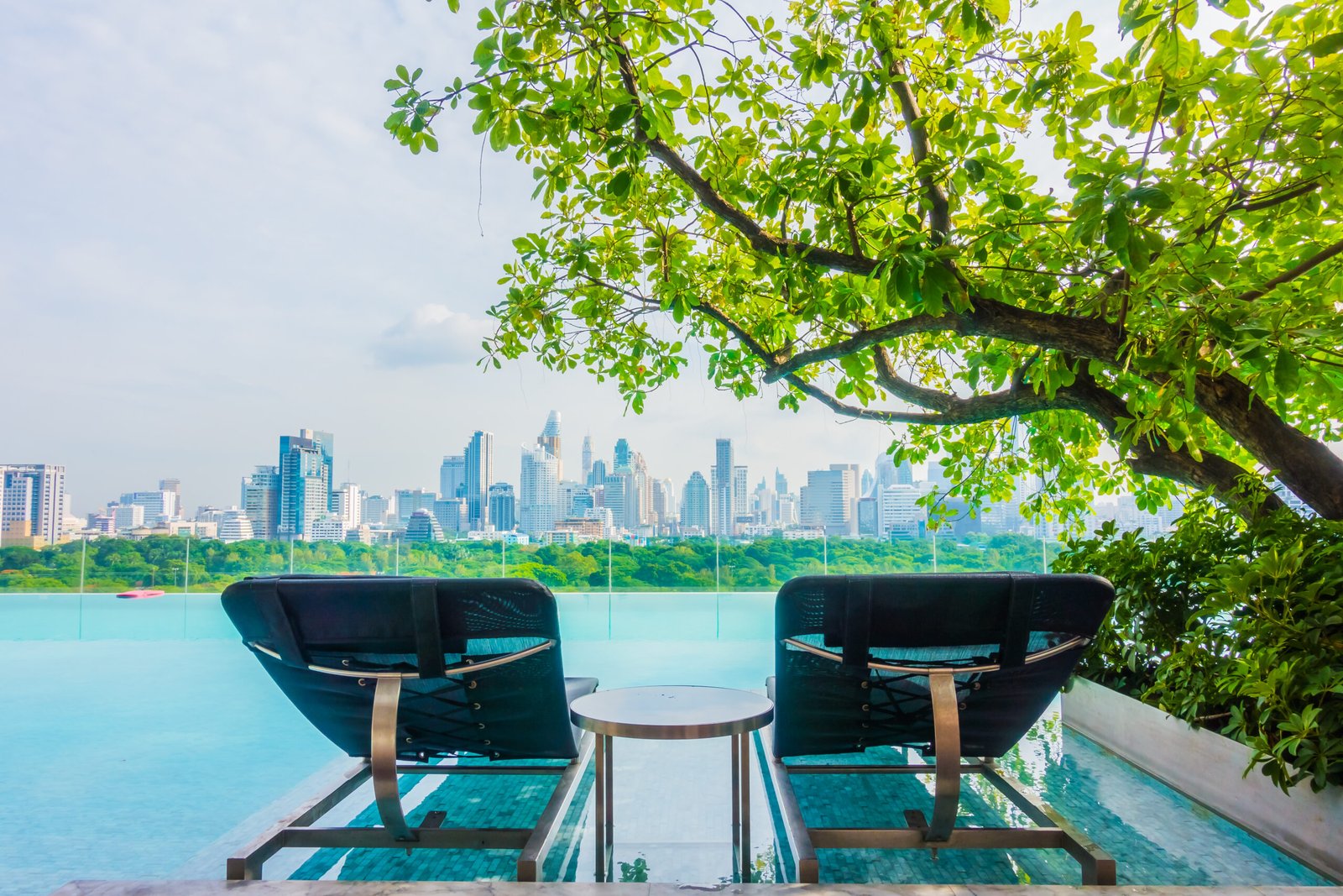 Vacation Homes: Profitable Escapes for Modern Investors